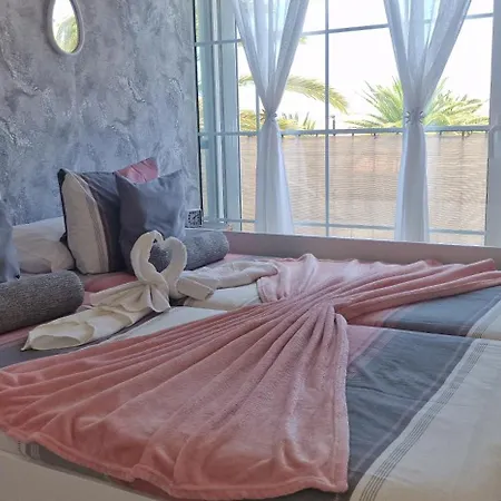 Apartmán 1 Bedroom On The Coast